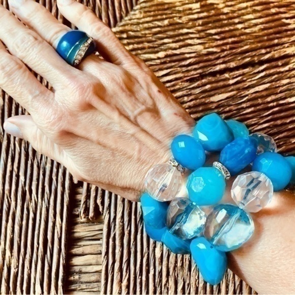 ✨💙✨ Cache Two Tone Blue Enamel Design Silver Ring w Rhinestones ✨💙✨Size 6✨💙✨ - Picture 5 of 8